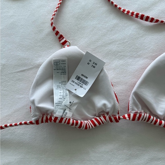 Abercrombie & Fitch Red and White Striped Bikini Top NEW WITH TAGS - Picture 2 of 2
